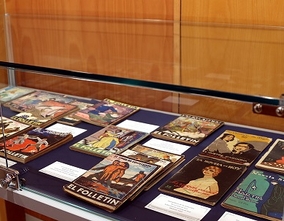 La Biblioteca dedica una exposición a la novela por entregas de los siglos XIX y XX en la que exhibe colecciones de su fondo